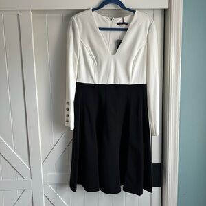 Tommy Hilfiger Colorblock Fit & Flare Dress Size 10 Black White Long Sleeve NWT